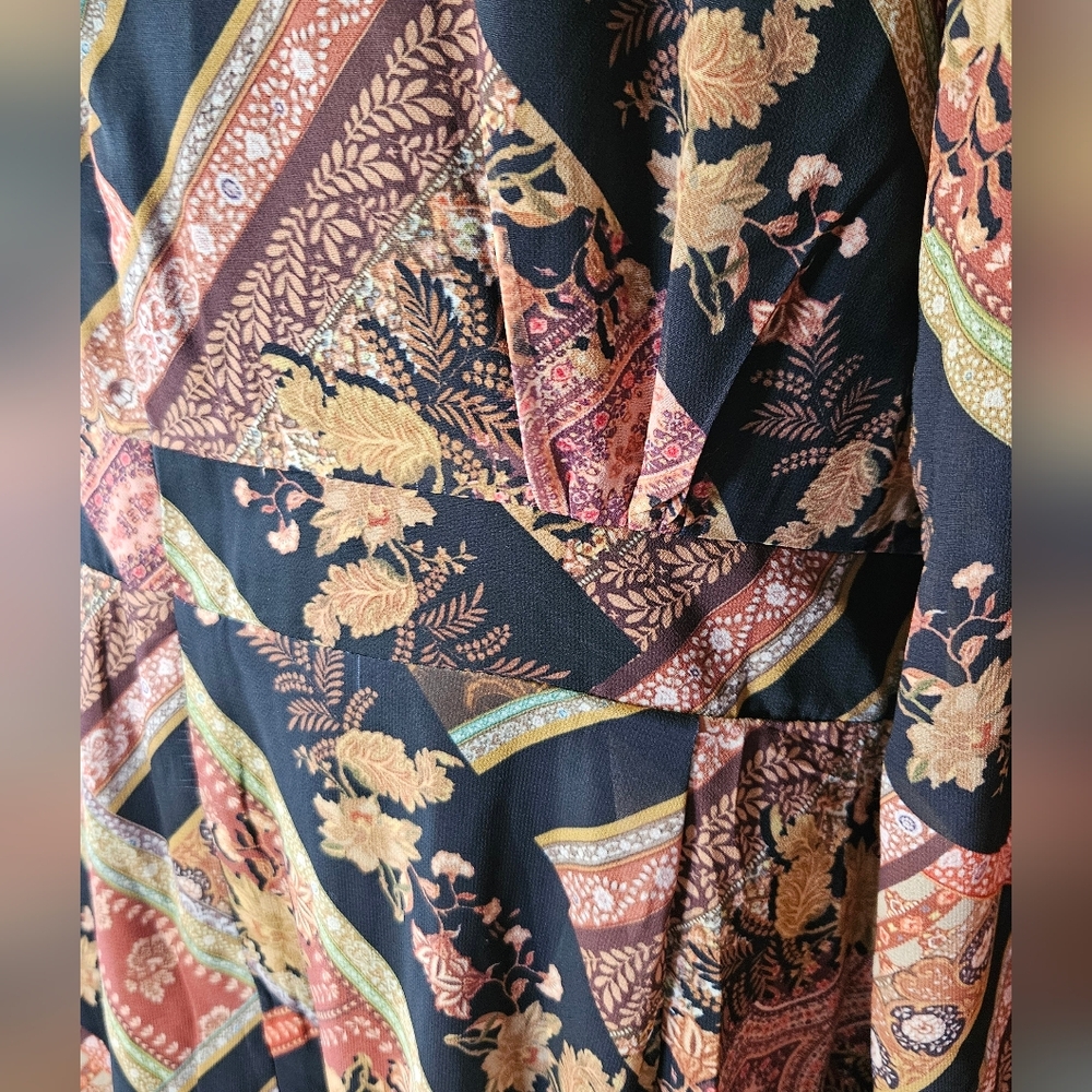 City Chic Black Multi-Patterned Long Sleeve Mini Dress - Picture 5 of 11